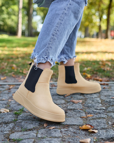 Royalfashion Béžové dámske čižmy a'la snow boots Uteris