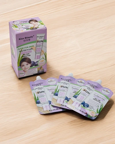 Kiss Beauty Opalovací krém 50 SPF v sáčkách 30mlx10ks