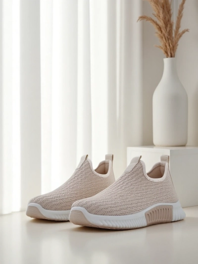 Ženske bež superge Eulalia Slip-On nizka peta tkanina poletje pomlad