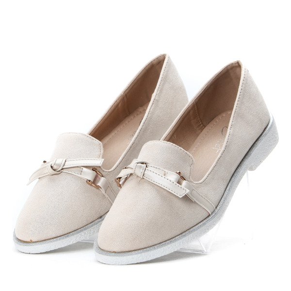 Błyszczące, beżowe mokasyny Riley- Obuwie