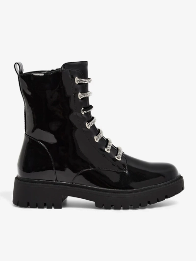 Lakirani ženski gležnarji z vezalkami Velmini