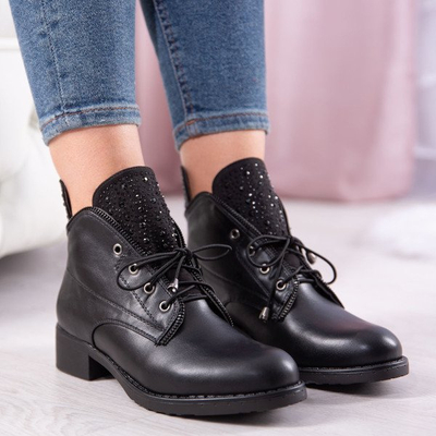 Černé ploché kotníkové boty se zdobením Furiaen - Obuv