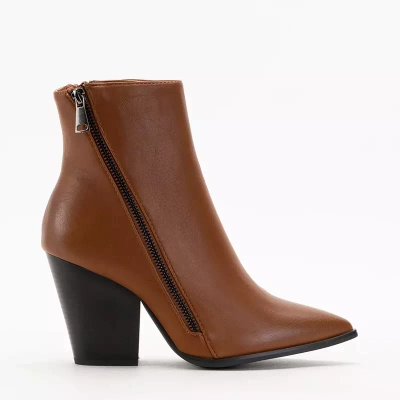 OUTLET Hnedé dámske čižmy na stĺpiku Censhia - Obuv