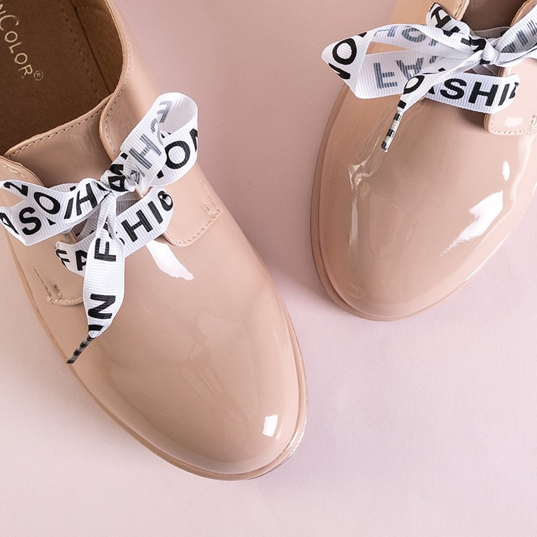 Dámske topánky v práškovej farbe lakované stuhou Ninetti - Obuv