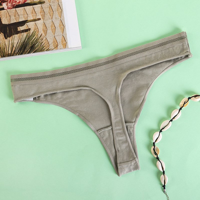 Dámske vzorované tangá 3 / balenie - spodná bielizeň