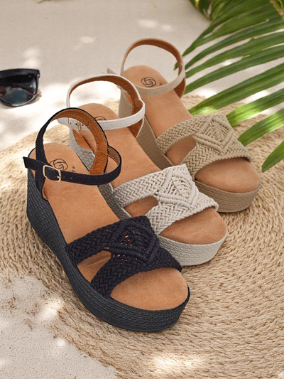 Royalfashion Dámske sandále na klinovom podpätku pletené Sunny Day