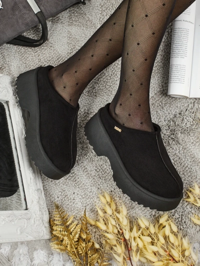 Kratki ženski škornji a'la za sneg s krznom Calindra