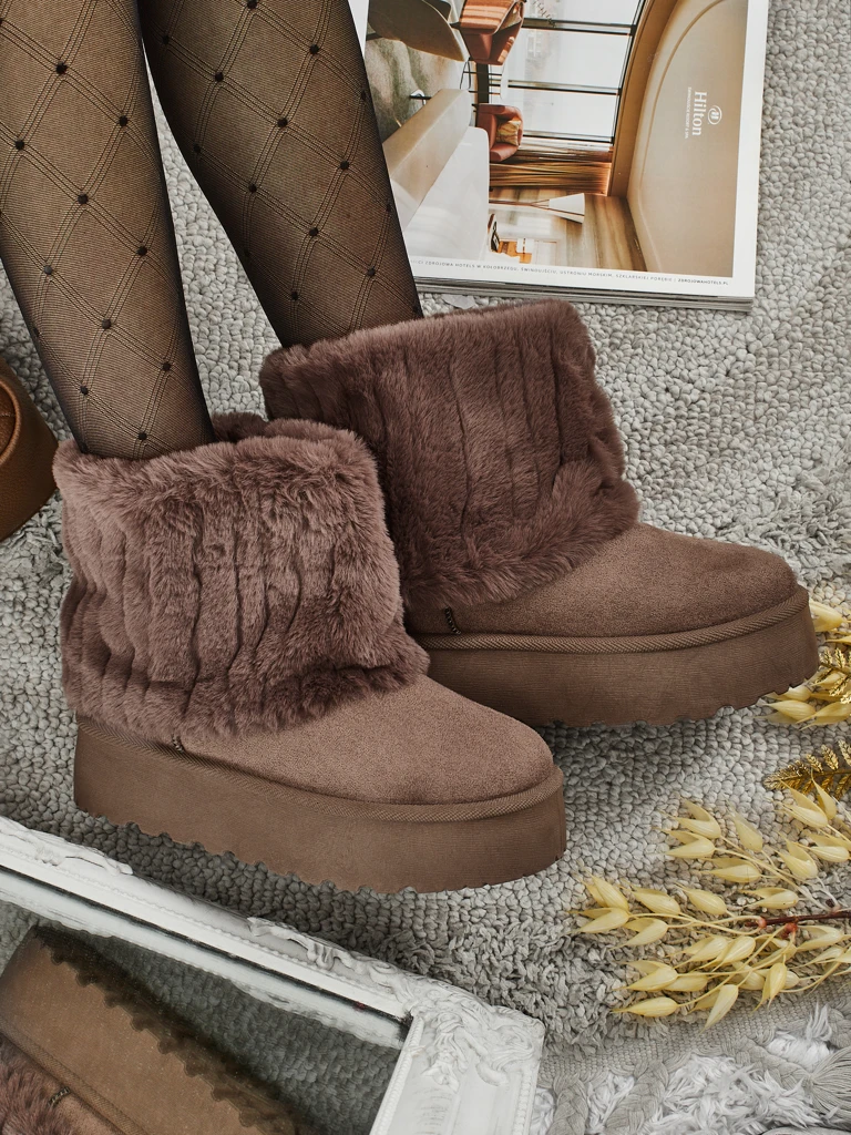 Ženski škornji a'la za sneg s krznom Irelle