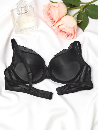 Royalfashion Dámska push-up podprsenka s čipkou Romance Push-Up