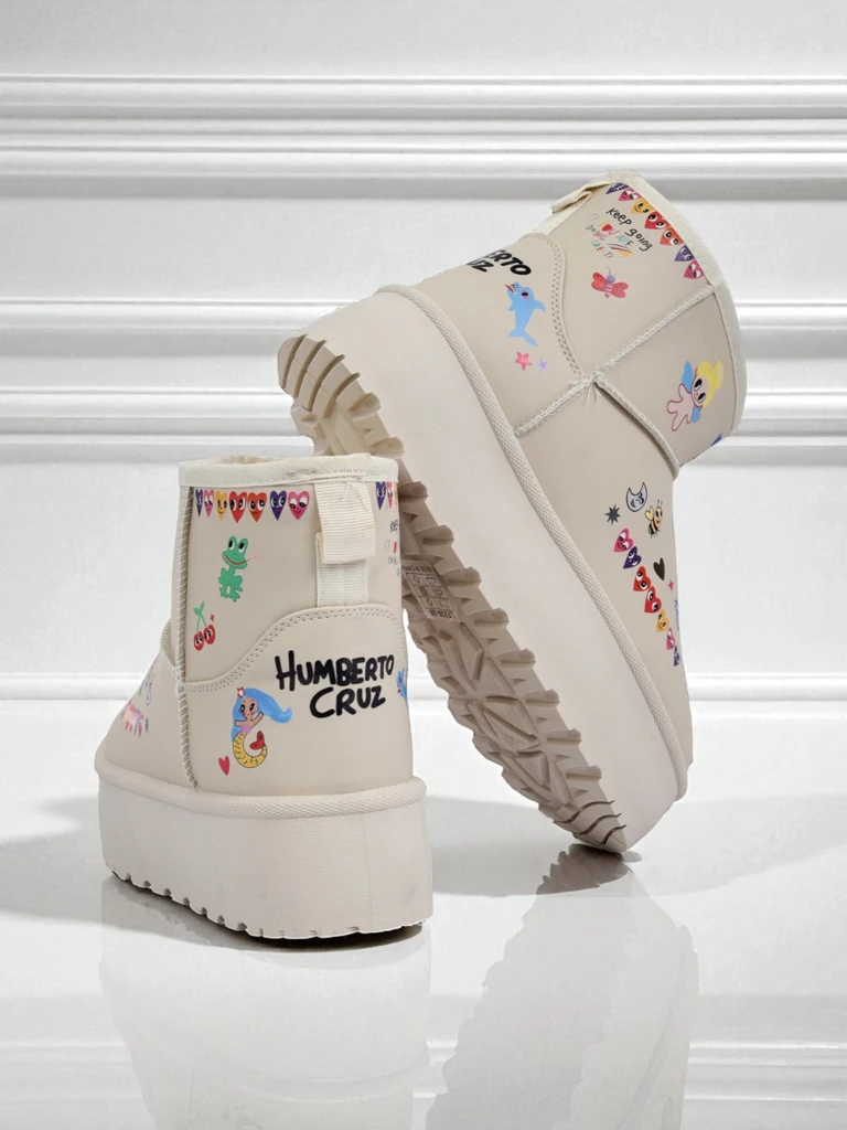 Škornji Lemuria - Kremni snežni škornji Doodle z debelim podplatom Furrini