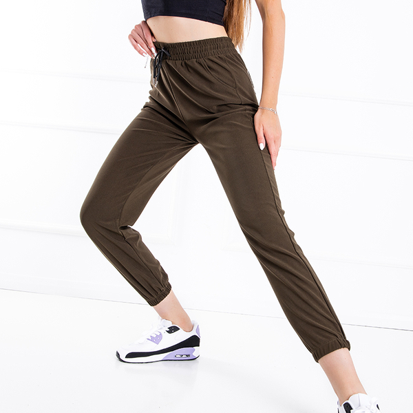 Zelené dámske tepláky s nápisom - Oblečenie