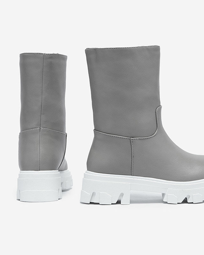 OUTLET Sivé dámske čižmy so zateplením Mekira - Obuv