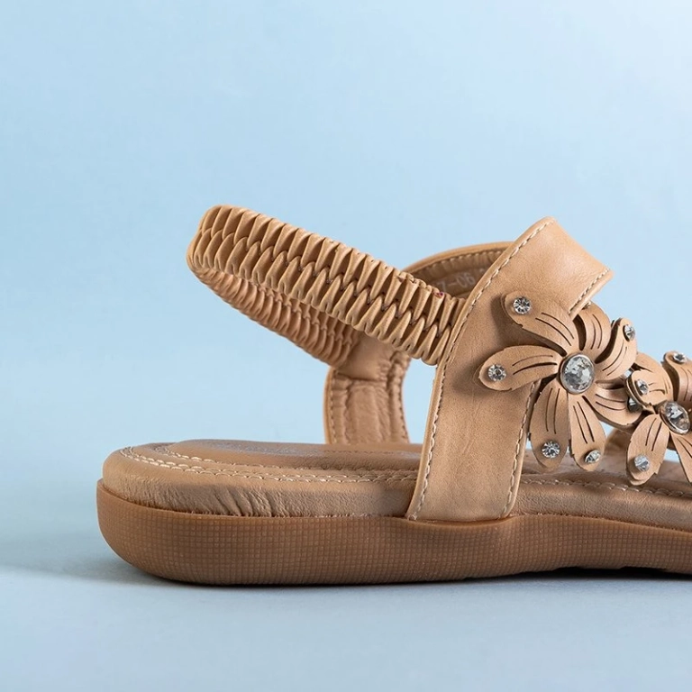 OUTLET Béžové dámske sandále s kvetinami Aflori - Obuv