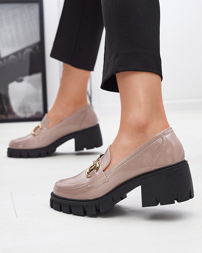 Svetlohnedé dámske lakované mokasíny s ornamentom Neriea - Obuv