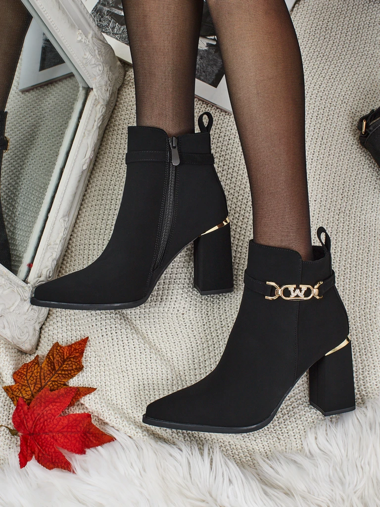 Ženski gležnjarji iz eko semiša s peto Ostirena