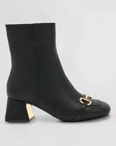 Royalfashion Čierne dámske nízke čižmy Referra