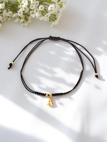 Dámsky náramok s písmenom A