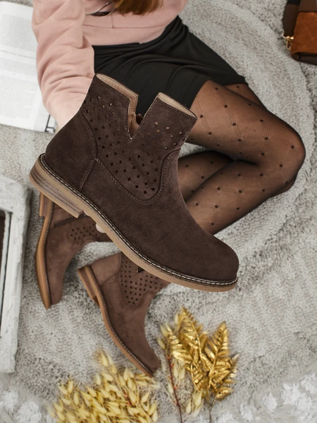 Ženski škornji iz naravnega usnja Rito