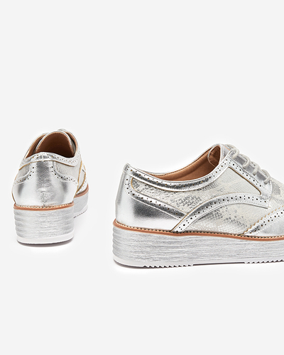 OUTLET Dámske strieborné členkové čižmy s vsadkami z hadej kože Fin - Footwear