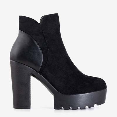 Čierne členkové topánky na vyššom stĺpiku Chofa - Obuv