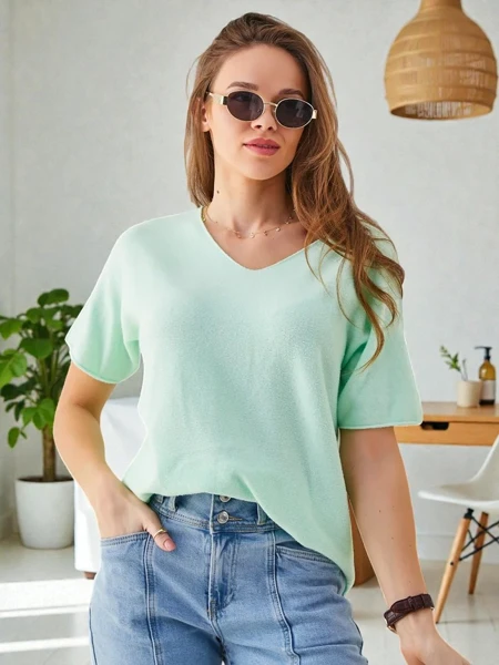 Royalfashion Tenký dámsky sveter s krátkymi rukávmi