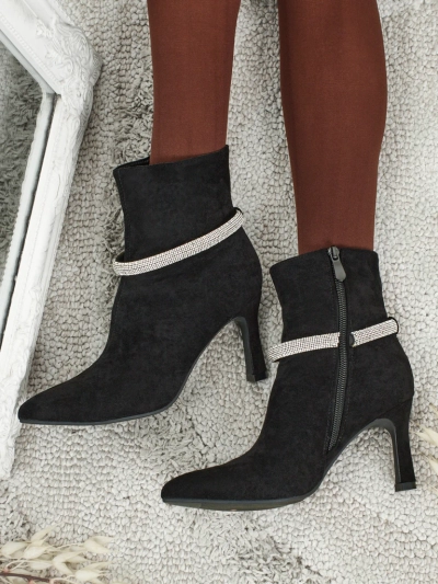 Ženski škornji s peto Sorelia