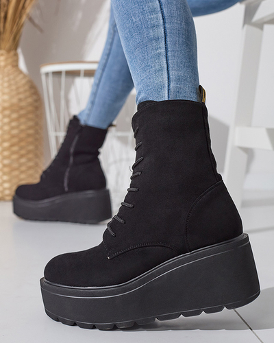 OUTLET Čierne čižmy na platforme Jeanne - Obuv