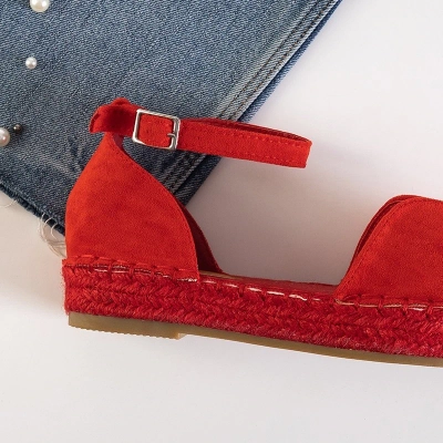 OUTLET Červené dámske sandále a'la espadrilky na platforme Monata - Topánky
