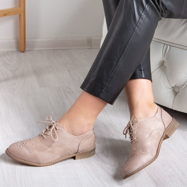 Růžové boty s plochými podpatky a nýtovými nýty - boty 1