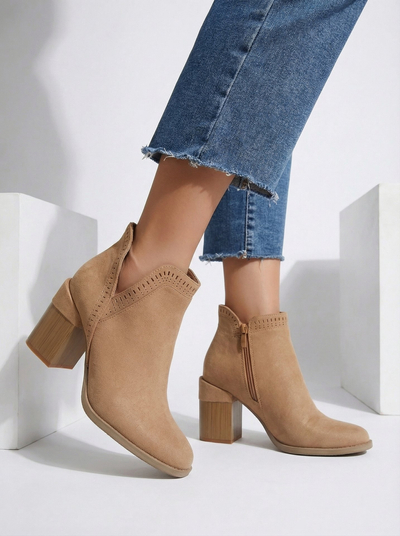 Royalfashion Ženské topánky na podpätku Vettot