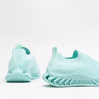 OUTLET Mint dámske nazúvacie športové topánky Dinging - Footwear