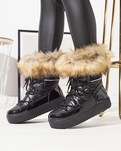 OUTLET Čierne dámske lakované topánky a'la snow boots Luccav- Obuv