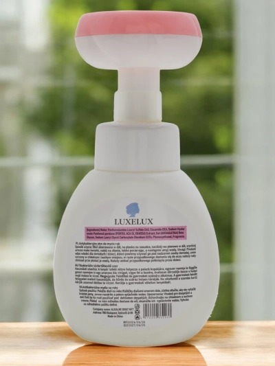 Luxelux Antibakteriálne mydlo na ruky jahoda 300 ml