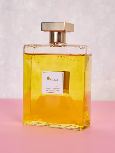 Luxelux Luxurious scented shower gel Good Girl 300 ml