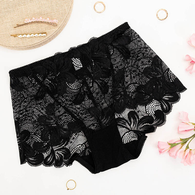 Čierne čipkované nohavičky pre ženy PLUS VEĽKOSŤ - Spodná bielizeň