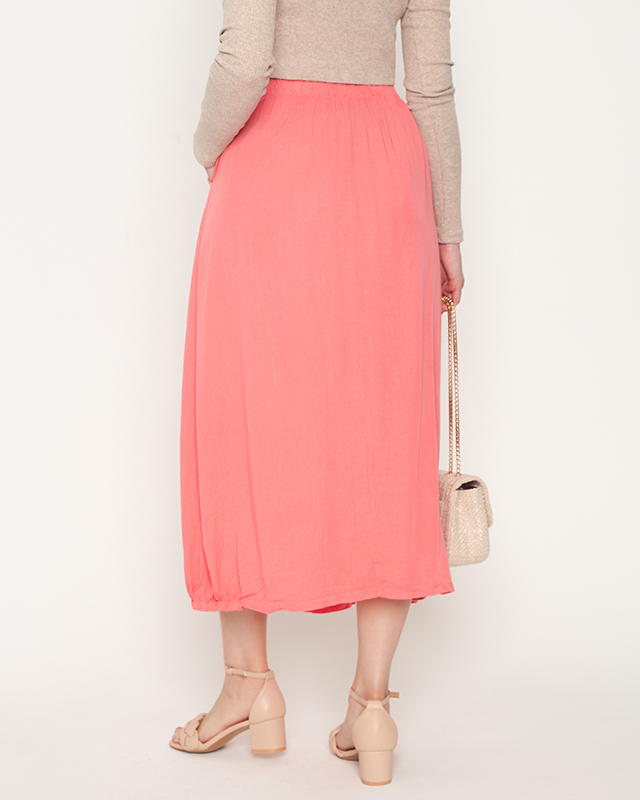 Dámska koralová sukňa do pol lýtok - Oblečenie