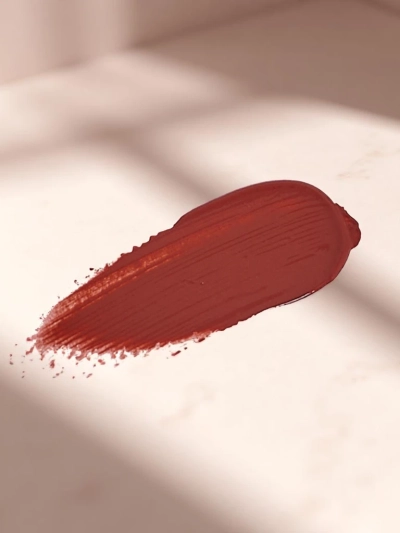 2-v-1 Tekutý rúž a kontúrovacia ceruzka na pery Rose Cream