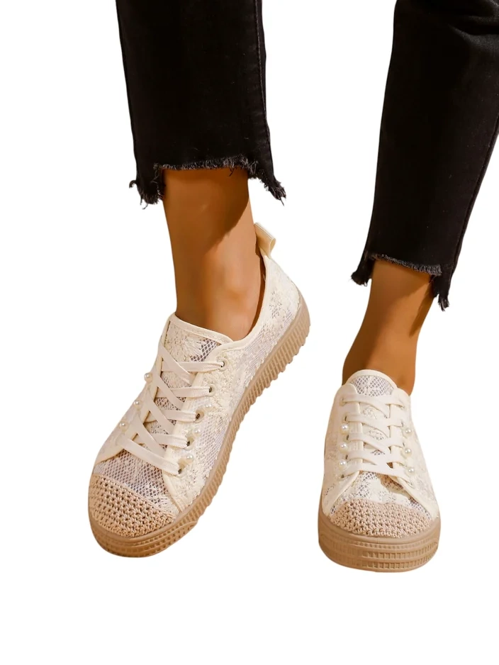 Royalfashion Dámske čipkované tenisky so trblietkami Nille