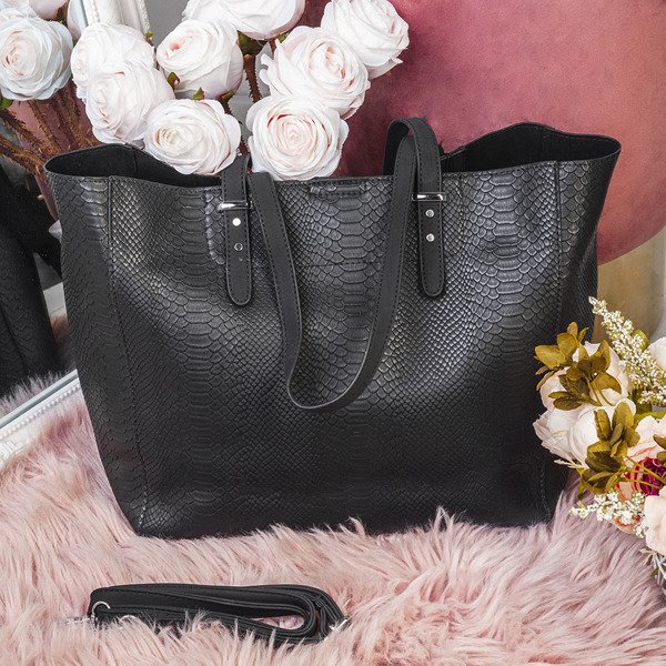 Czarna torebka na ramię z motywem zwierzęcym - Torebki