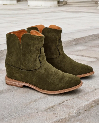 Royalfashion Cowboy-štýl členkové čižmy na zakrytý klin Blueston
