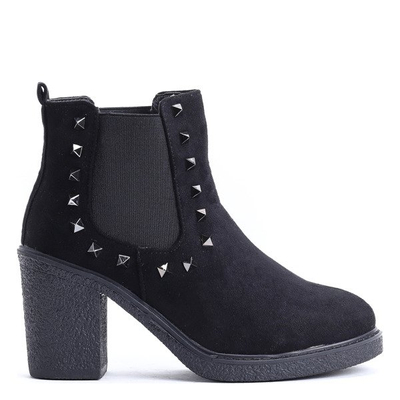 Czarne botki na słupku z ćwiekami Leona- Obuwie