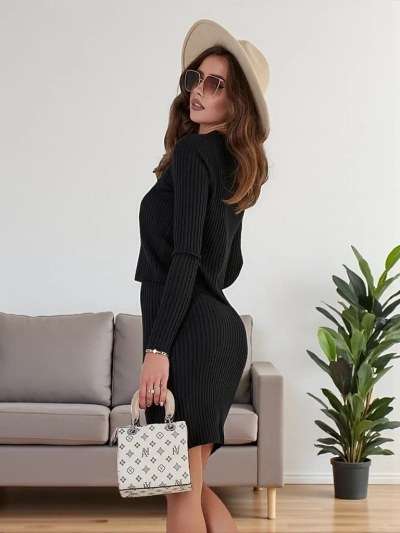 Royalfashion Dámsky komplet so svetrom a šatami