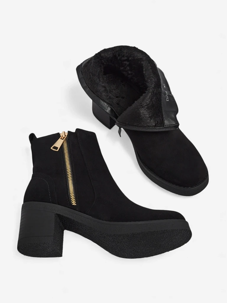 Ženski gležnjarji iz eko semiša s peto Arshena