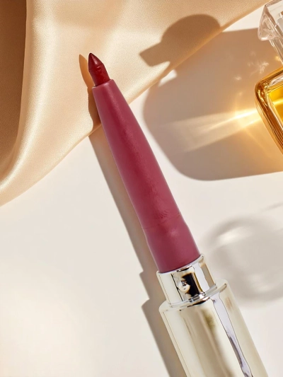 2-v-1 Tekutý rúž a kontúrovacia ceruzka na pery Rose Cream
