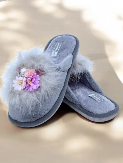 Royalfashion Dámske kožušinové papuče s kvetmi Ederra