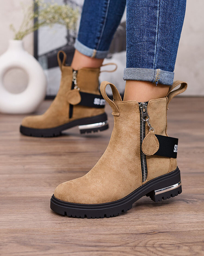 Royalfashion Hnedé čižmy z eko-semišu s remienkom a zipsami Redmisala