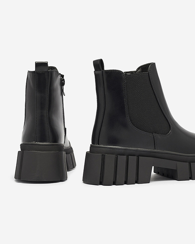 Čierne dámske čižmy na hrubšej podrážke Olilno- Obuv