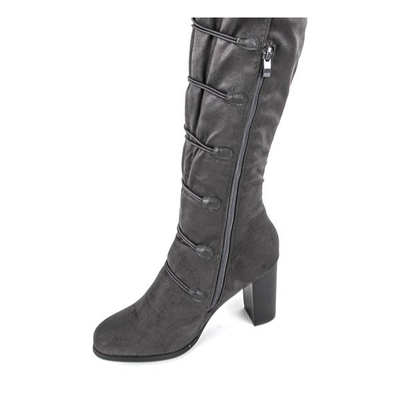 Sivé čižmy na vysokom stĺpiku Lovana - Obuv