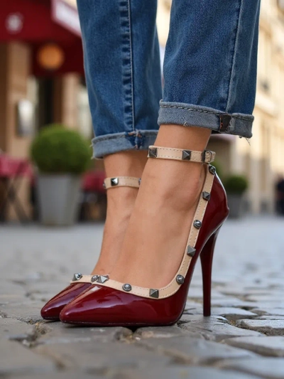 Royalfashion Laky dámske stiletto topánky so cvočkami Qoscalle