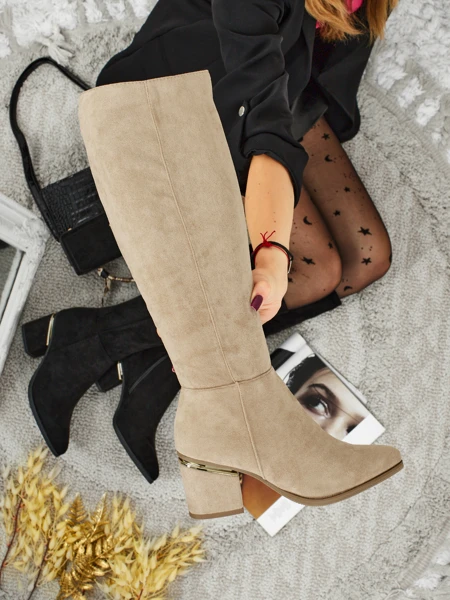 Ženski eko semiš škornji s stebričasto peto Niefio